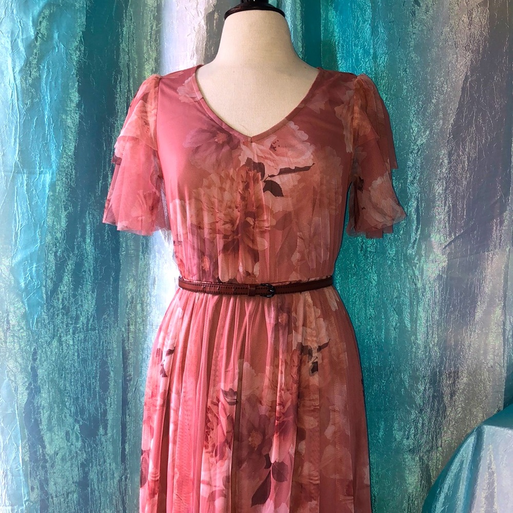 Wedding guests dress soft rose pink with burgundy flowers
